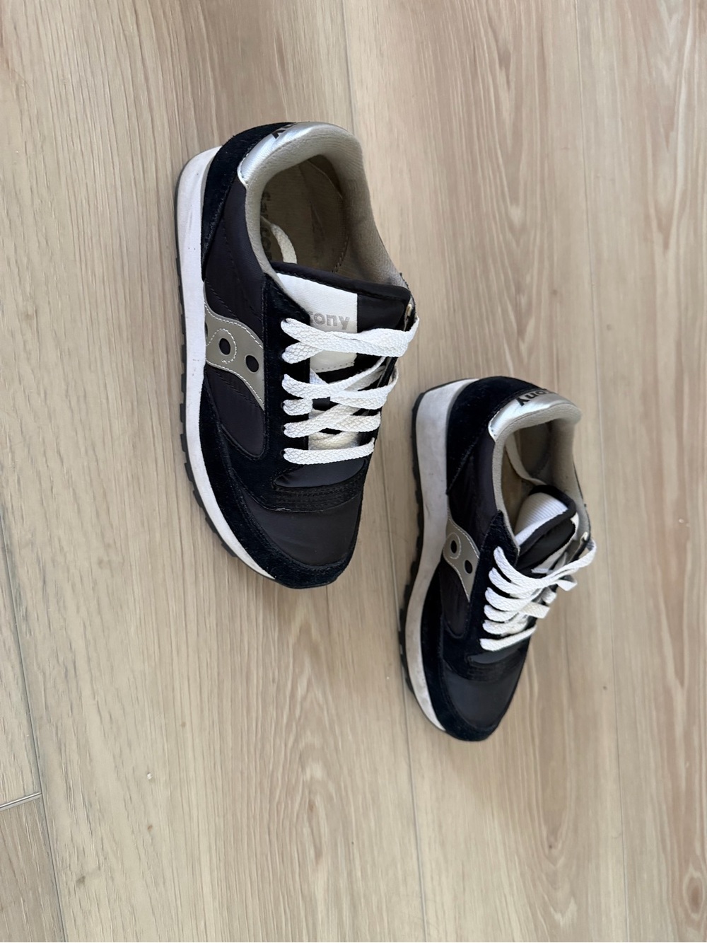Saucony Black, Gray & White Casual Sneakers